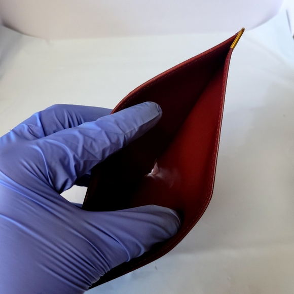 Cartier Bi-Fold Calf Leather Wallet - Picture 5 of 5